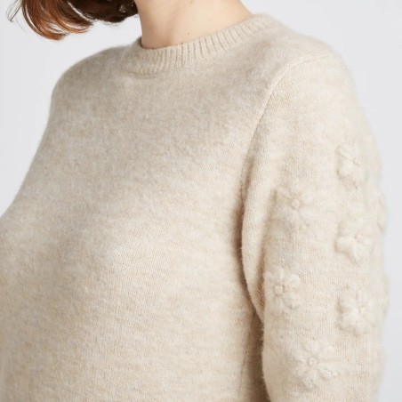 Pull Doux à Manches Fleuries Beige Plumette